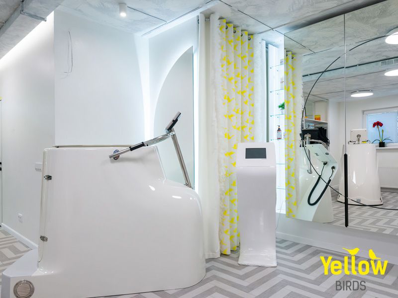 Зона тренировок в студии Yellow Birds